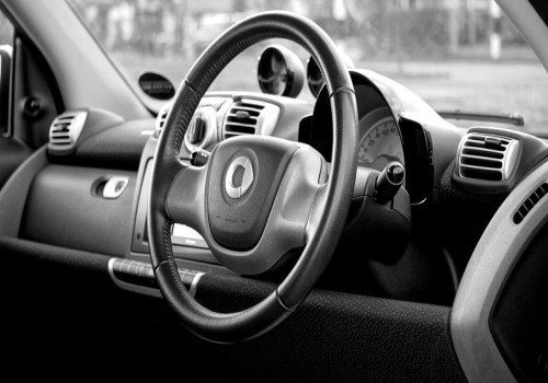 Wat kost een rijbewijs halen in 2026 en hoeveel moet je per maand sparen als jongere