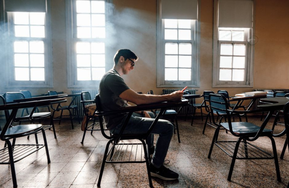 Wat kost een studentenkamer in Groningen in september 2026 en red je dat met je beurs
